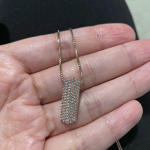 Rose gold diamond pendant necklace
